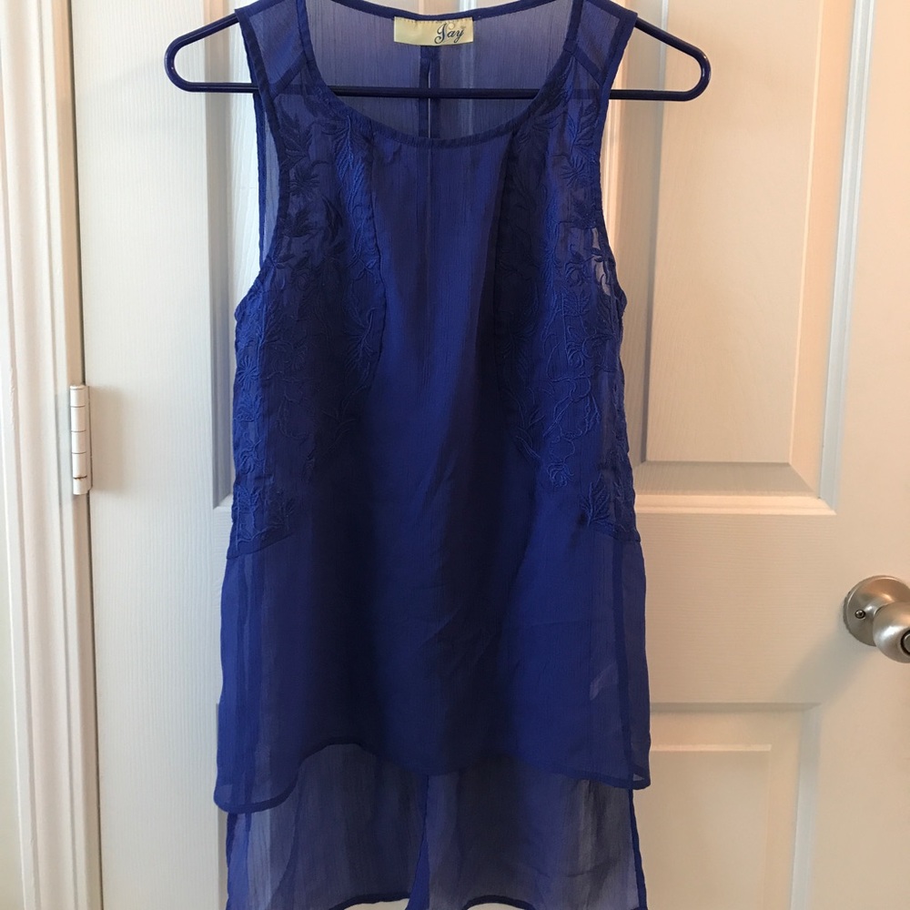 Royal blue/ purple top by Joy. 🌸🌺 small